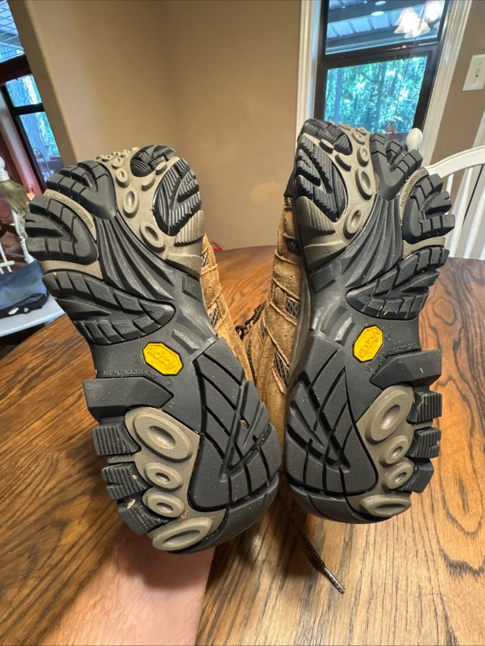 Merrell moab mid